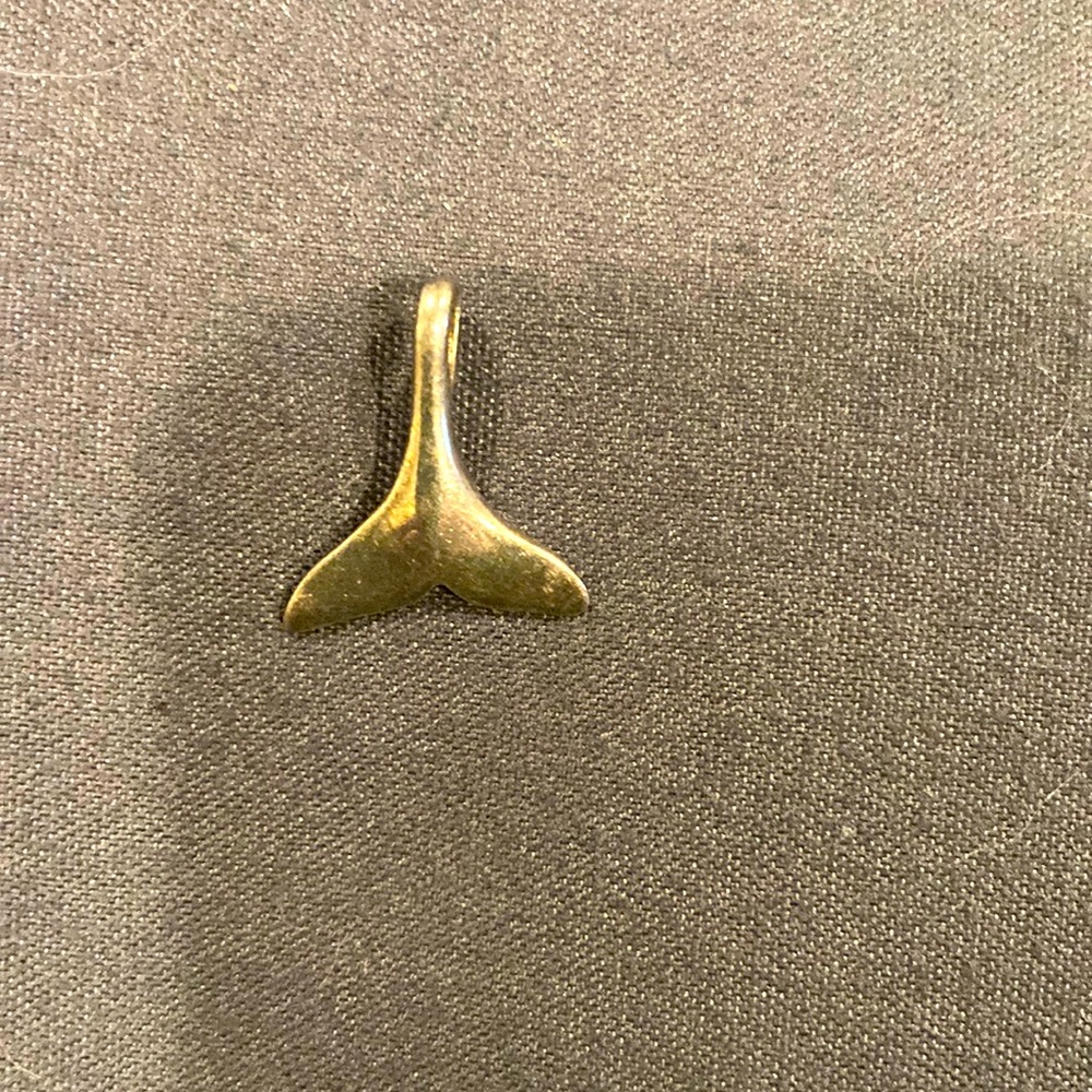 Sterling Silver Whale Tale Pendant